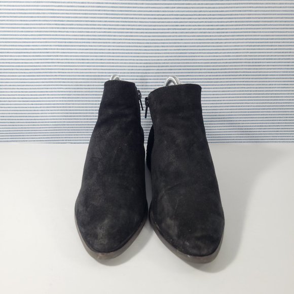 Lucky Brand Jakeela Black Suede Ankle Bootie Women's Size 5.5 - Picture 2 of 11